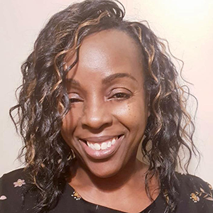 10 Thames North Lorraine Downer